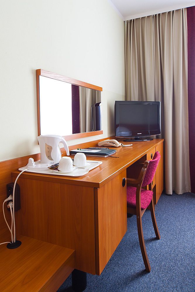 Hotel Ior พอซนาน ภายนอก รูปภาพ